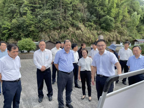 陳鐵雄副主席率隊調(diào)研山區(qū)縣新型城鎮(zhèn)化建設(shè)